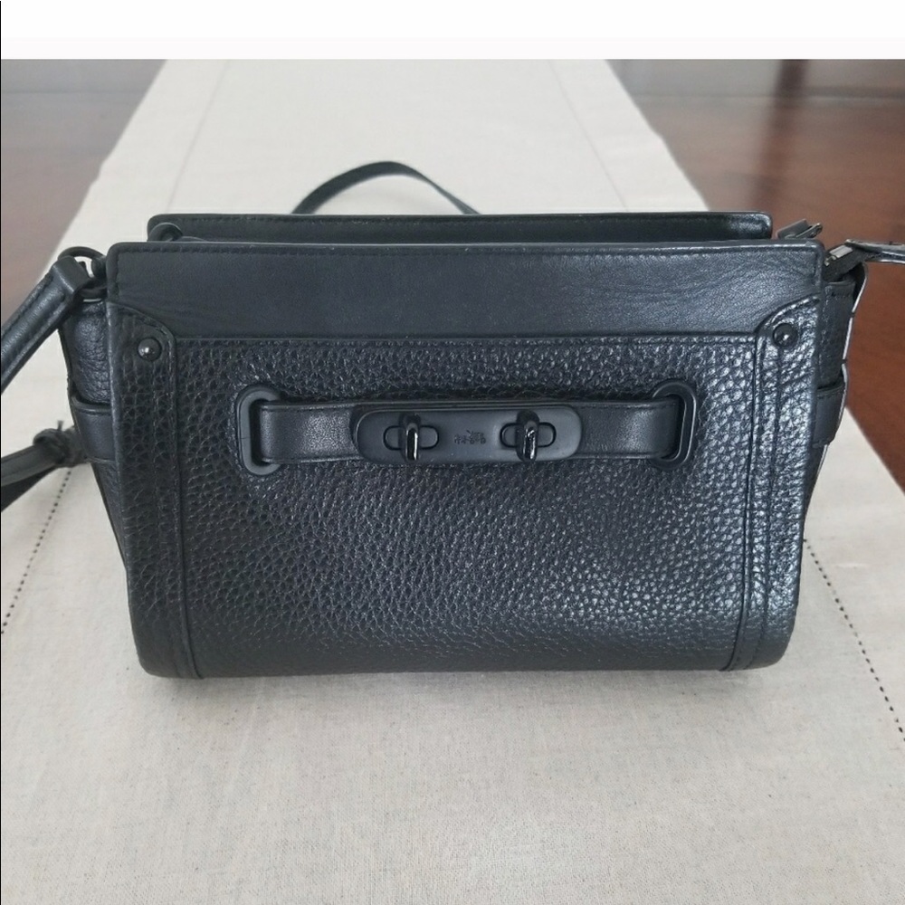 Coach swagger wristlet